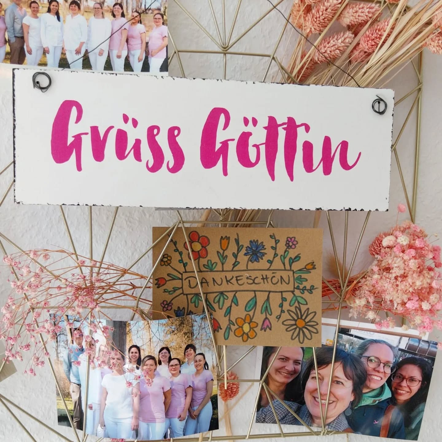 Ein Gruß aus unserer Praxis.